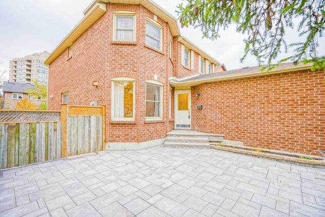 2 Pagehurst Crt, House detached with 4 bedrooms, 5 bathrooms and 8 parking in Richmond Hill ON | Image 23
