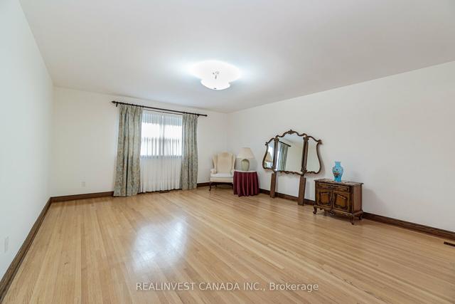 95 Hallsport Cres, House detached with 5 bedrooms, 5 bathrooms and 6 parking in Toronto ON | Image 15