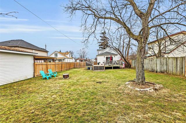 28 Greenwood Ave, House detached with 3 bedrooms, 2 bathrooms and 4 parking in St. Catharines ON | Image 13