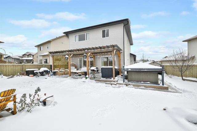 10242 85a Street, House detached with 4 bedrooms, 2 bathrooms and 4 parking in Grande Prairie AB | Image 39