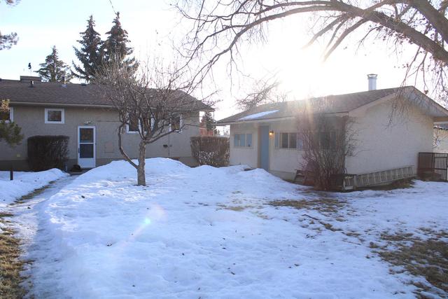 5230 44 Street, House detached with 4 bedrooms, 2 bathrooms and 4 parking in Red Deer County AB | Image 32