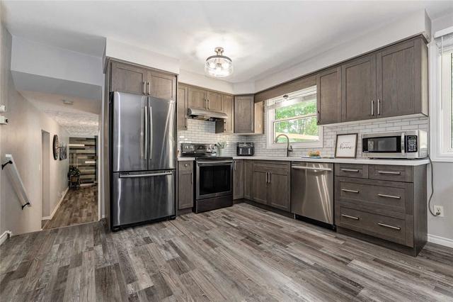 103 Harvard Rd, House detached with 3 bedrooms, 3 bathrooms and 4 parking in Guelph ON | Image 11