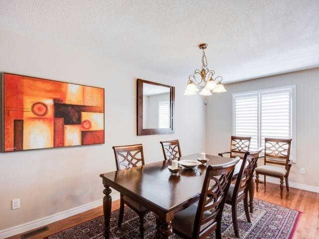 th#12 - 2280 Baronwood Dr, House attached with 3 bedrooms, 4 bathrooms and 2 parking in Oakville ON | Image 5