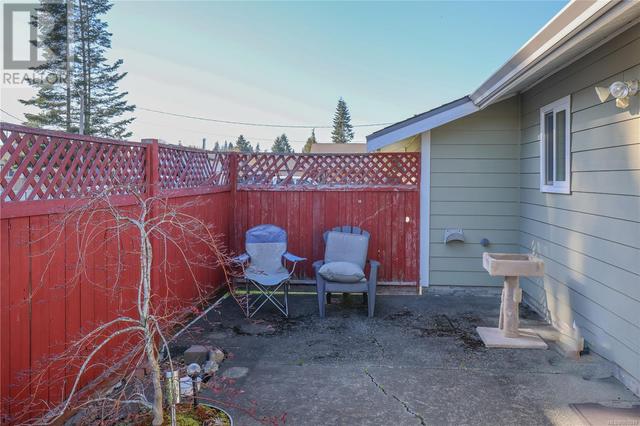 245 James Rd, House detached with 3 bedrooms, 2 bathrooms and 1 parking in Campbell River BC | Image 28