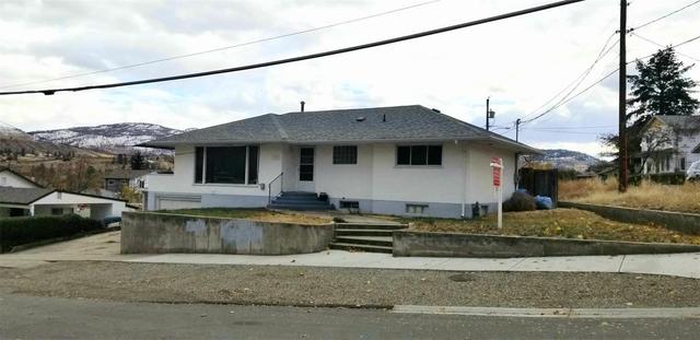 559 Veterans Avenue, House detached with 3 bedrooms, 2 bathrooms and 3 parking in Oliver BC | Card Image