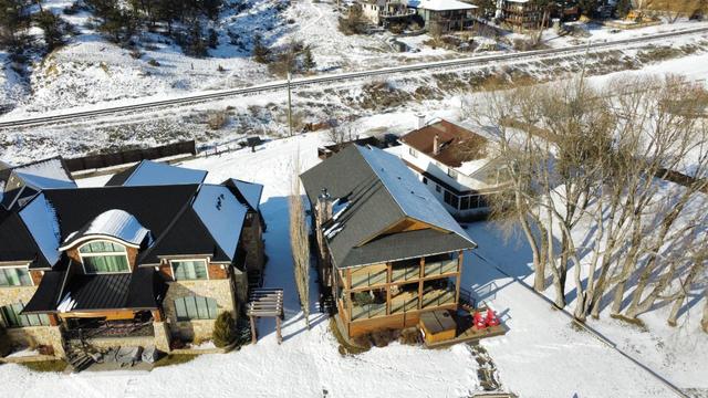 1747 5th Avenue, House detached with 3 bedrooms, 3 bathrooms and 3 parking in Invermere BC | Image 7