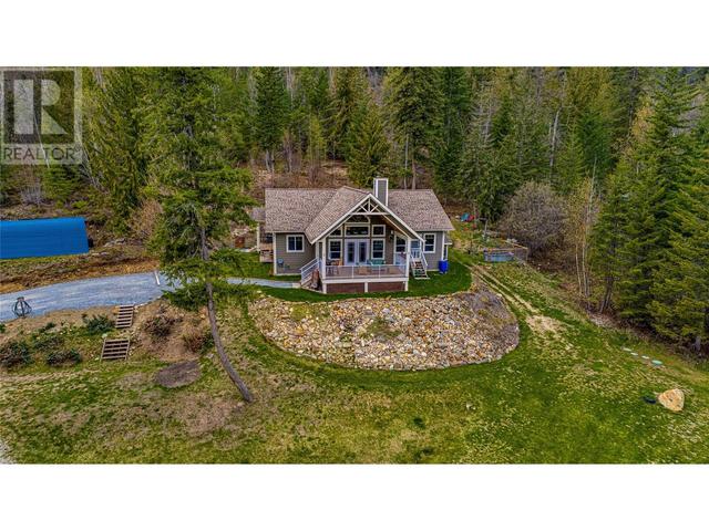 414 Gunter Ellison Road, House detached with 3 bedrooms, 2 bathrooms and 1 parking in North Okanagan F BC | Image 2