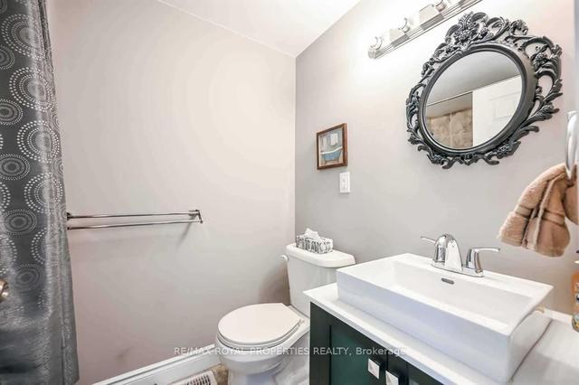 88 Kensington Ave N, House detached with 3 bedrooms, 3 bathrooms and 3 parking in Hamilton ON | Image 7