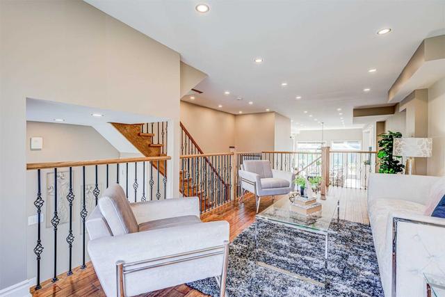 170 Leyton Ave, House semidetached with 4 bedrooms, 4 bathrooms and 3 parking in Toronto ON | Image 29