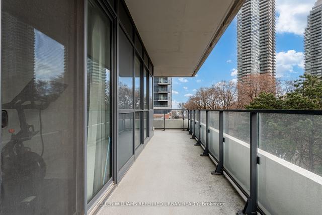 306 - 10 Park Lawn Rd, Condo with 2 bedrooms, 2 bathrooms and 2 parking in Toronto ON | Image 24
