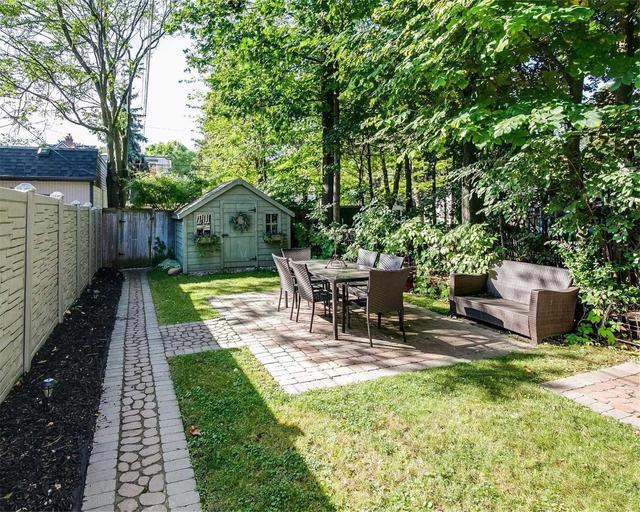 63 Helena Ave, House detached with 3 bedrooms, 2 bathrooms and 2 parking in Toronto ON | Image 13