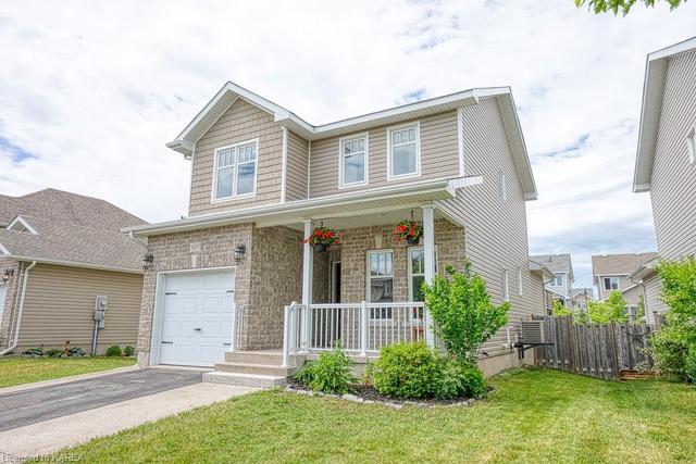 1035 Woodhaven Drive, House detached with 4 bedrooms, 3 bathrooms and 2 parking in Kingston ON | Image 3