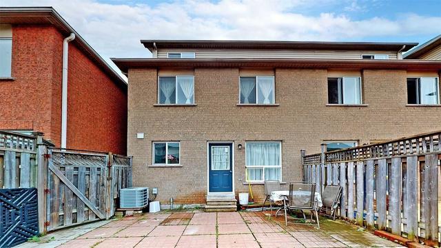 2194 St Clair Ave W, House semidetached with 3 bedrooms, 4 bathrooms and 2 parking in Toronto ON | Image 17