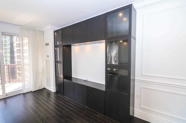 1111 - 85 Bloor St E, Condo with 2 bedrooms, 2 bathrooms and 1 parking in Toronto ON | Image 15