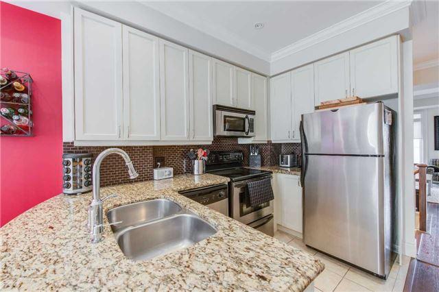 th 8 - 68 Carr St, Townhouse with 2 bedrooms, 2 bathrooms and 1 parking in Toronto ON | Image 5