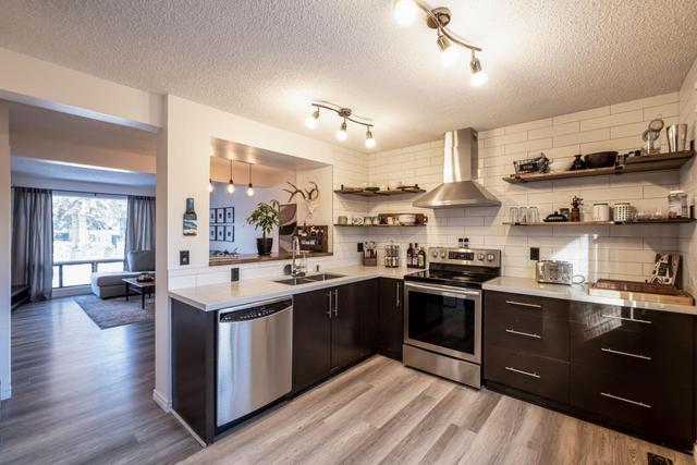 107 - 2300 Oakmoor Drive Sw, Home with 3 bedrooms, 1 bathrooms and 1 parking in Calgary AB | Image 10