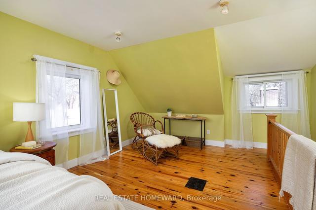 49 Victoria Park Ave, House semidetached with 3 bedrooms, 3 bathrooms and 1 parking in Toronto ON | Image 19