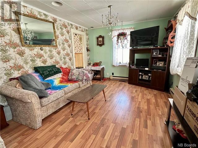 481 Route 595, House detached with 4 bedrooms, 1 bathrooms and null parking in Southampton NB | Image 15