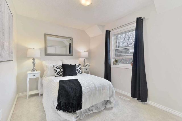 1723 Crately Crt, House detached with 4 bedrooms, 4 bathrooms and 6 parking in Mississauga ON | Image 13
