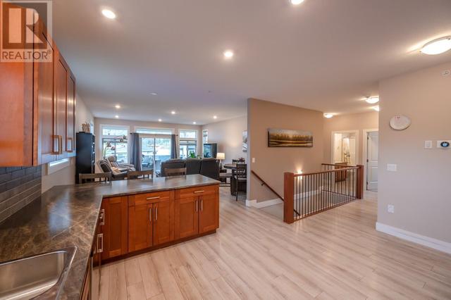 8603 Pierre Drive, House detached with 6 bedrooms, 4 bathrooms and 2 parking in Summerland BC | Image 7
