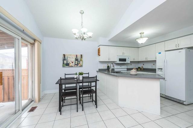 174 Sunny Meadow Blvd, House detached with 3 bedrooms, 4 bathrooms and 6 parking in Brampton ON | Image 10