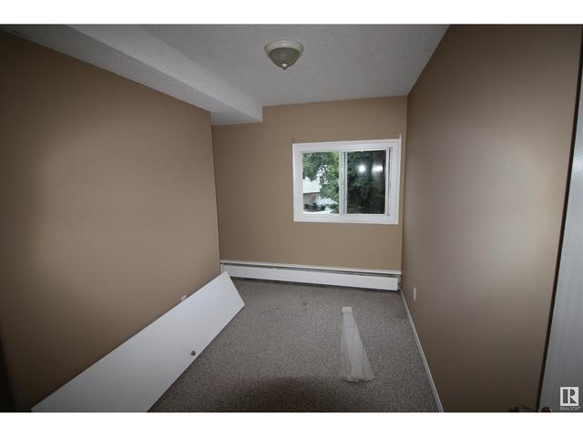 207 - 2908 116a Av Nw, House attached with 3 bedrooms, 1 bathrooms and null parking in Edmonton AB | Image 9