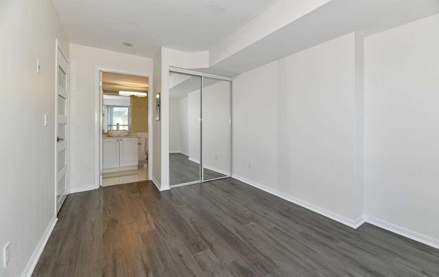 519 - 231 Fort York Blvd, Condo with 2 bedrooms, 2 bathrooms and 0 parking in Toronto ON | Image 9