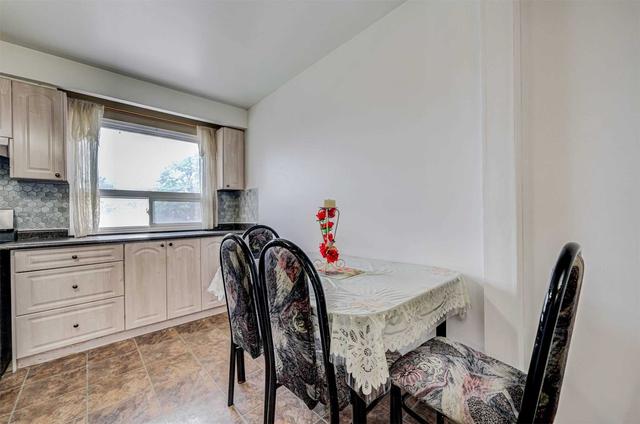44 - 452 Silverstone Dr, Townhouse with 4 bedrooms, 3 bathrooms and 4 parking in Toronto ON | Image 9