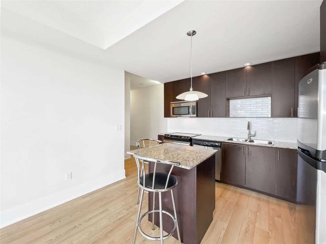 905 - 181 Wynford Dr, Condo with 3 bedrooms, 2 bathrooms and 1 parking in Toronto ON | Image 12