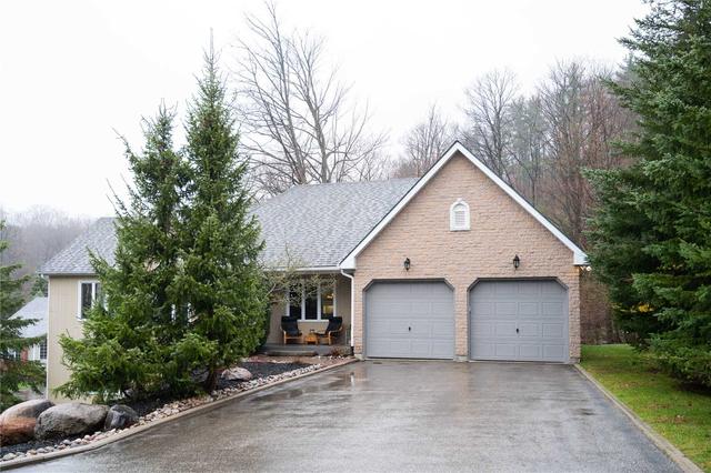 26 Valleycrest Dr, House detached with 1 bedrooms, 3 bathrooms and 6 parking in Oro Medonte ON | Image 1