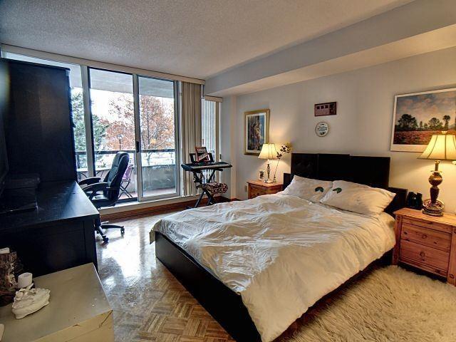 209 - 1101 Steeles Ave W, Condo with 2 bedrooms, 2 bathrooms and 1 parking in Toronto ON | Image 6