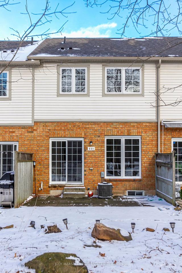 111 - 100 Beddoe Dr, Townhouse with 3 bedrooms, 3 bathrooms and 2 parking in Hamilton ON | Image 31