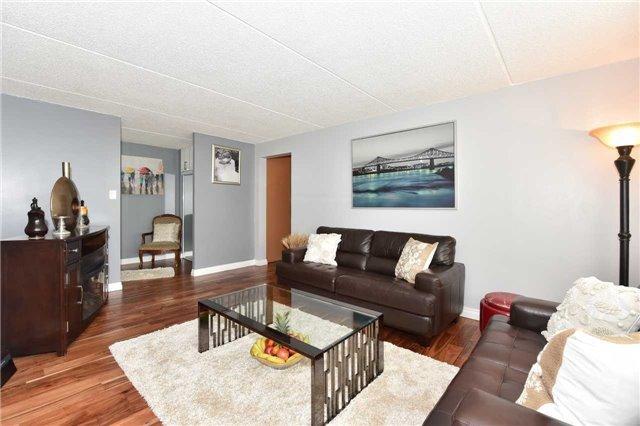 1002 - 2 Glamorgan Ave, Condo with 2 bedrooms, 1 bathrooms and 1 parking in Toronto ON | Image 9