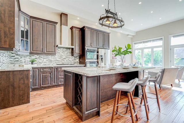170 Leyton Ave, House semidetached with 4 bedrooms, 4 bathrooms and 3 parking in Toronto ON | Image 32