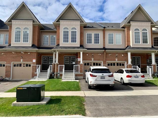 624 Krawchuk Cres, House attached with 4 bedrooms, 4 bathrooms and 2 parking in Oshawa ON | Image 1