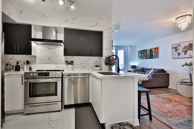 1002 - 1369 Bloor St W, Condo with 1 bedrooms, 1 bathrooms and 1 parking in Toronto ON | Image 3