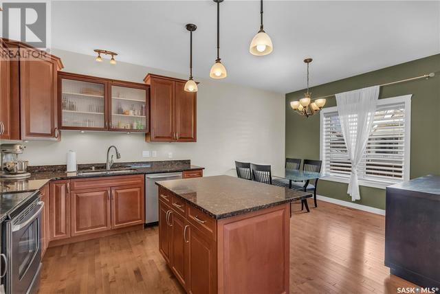2 - 923 5th Avenue N, House attached with 2 bedrooms, 2 bathrooms and null parking in Saskatoon SK | Image 12