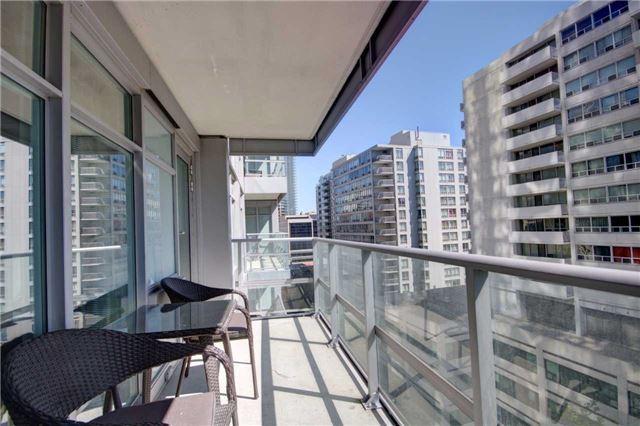 1001 - 2191 Yonge St, Condo with 1 bedrooms, 2 bathrooms and null parking in Toronto ON | Image 11