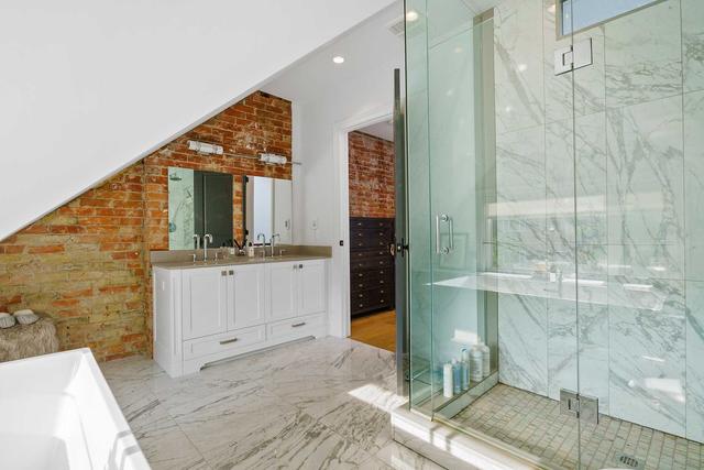 221 Crawford St, House semidetached with 4 bedrooms, 5 bathrooms and 0 parking in Toronto ON | Image 10