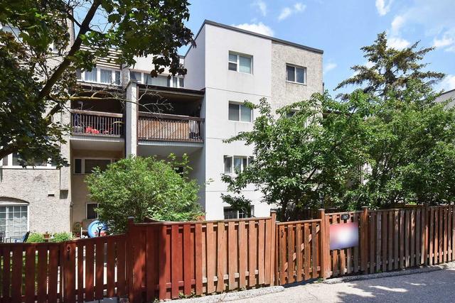 167 - 1055 Dundas St E, Townhouse with 3 bedrooms, 1 bathrooms and 1 parking in Mississauga ON | Image 12
