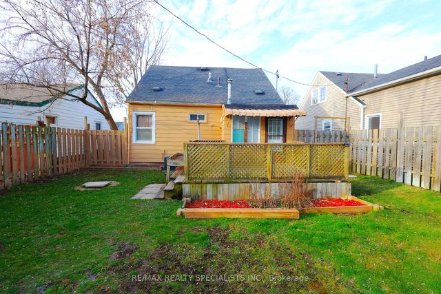 6136 Cadham St, House detached with 4 bedrooms, 2 bathrooms and 3 parking in Niagara Falls ON | Image 20
