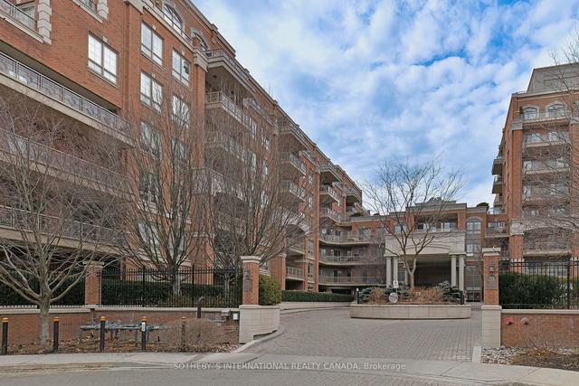 ph 12 - 20 Burkebrook Pl, Condo with 2 bedrooms, 2 bathrooms and 2 parking in Toronto ON | Image 29