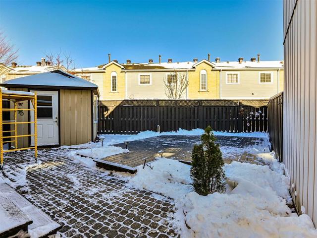 7 Huntingwood Cres, House detached with 3 bedrooms, 3 bathrooms and 4 parking in Brampton ON | Image 31