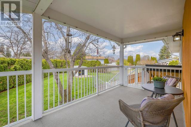 4330 San Michelle Court, House detached with 4 bedrooms, 2 bathrooms and 2 parking in Kelowna BC | Image 45