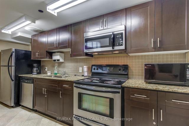 801 - 2 Fieldway Rd, Condo with 1 bedrooms, 2 bathrooms and 1 parking in Toronto ON | Image 19