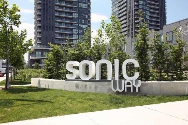 1802 - 2 Sonic Way, Condo with 2 bedrooms, 2 bathrooms and 1 parking in Toronto ON | Image 15