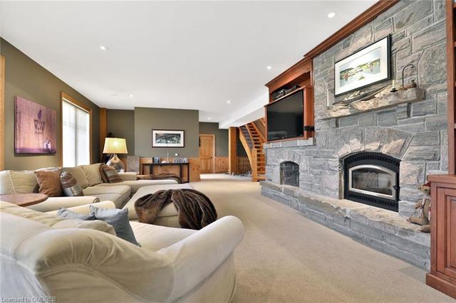 2501 25th Sdrd, House detached with 4 bedrooms, 4 bathrooms and 28 parking in Milton ON | Image 18