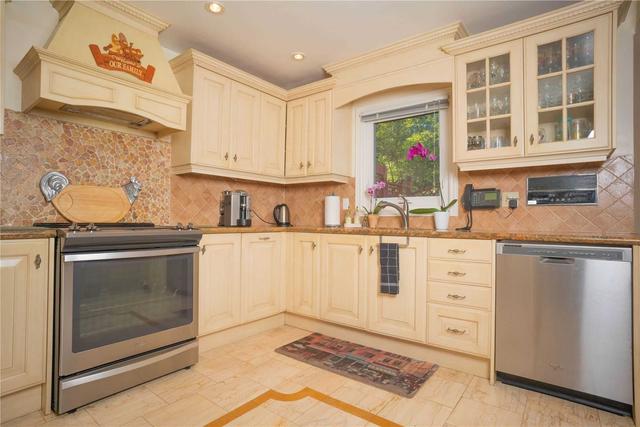 1386 Heritage Way, House detached with 4 bedrooms, 5 bathrooms and 6 parking in Oakville ON | Image 28