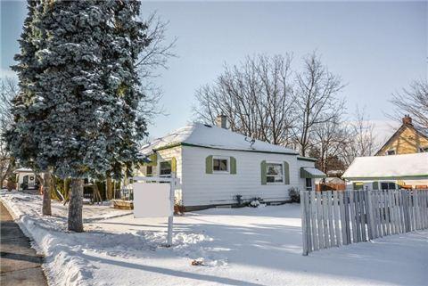 404 Mary St, House detached with 2 bedrooms, 2 bathrooms and 3 parking in Whitby ON | Image 14