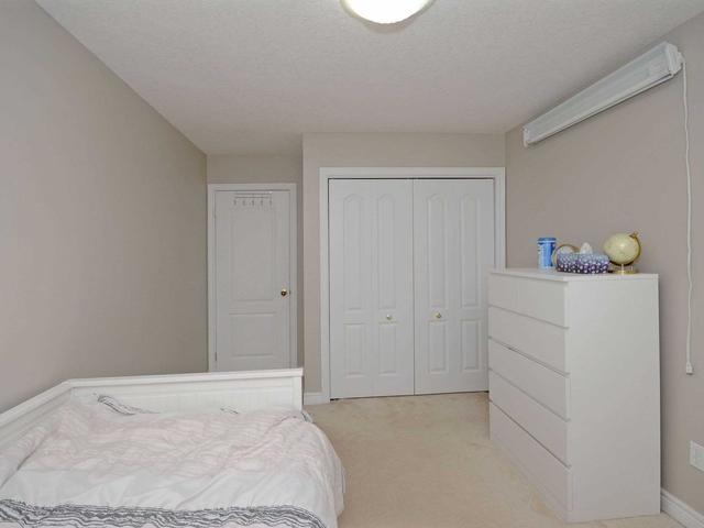 51 Hasler Cres, House attached with 3 bedrooms, 4 bathrooms and 3 parking in Guelph ON | Image 15